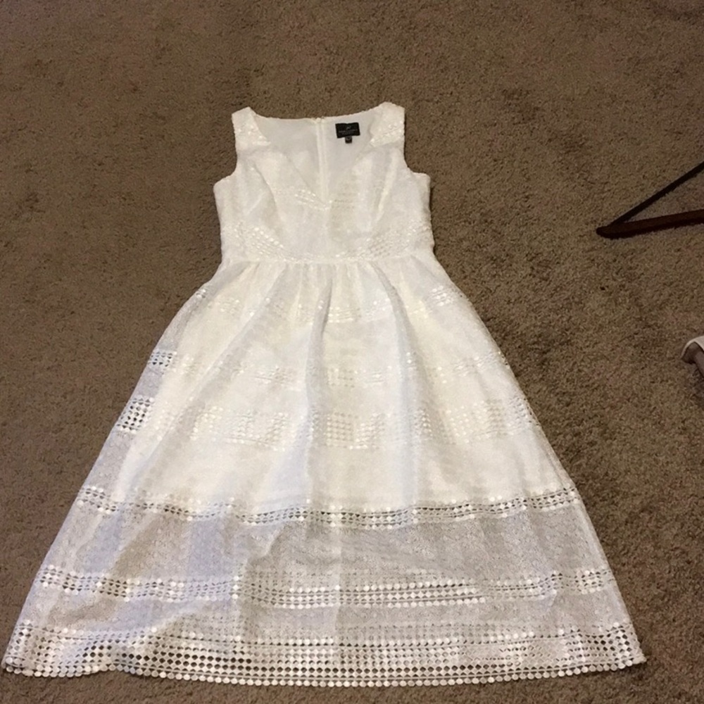 Ivory/white Adrianna Papell lace midi dress